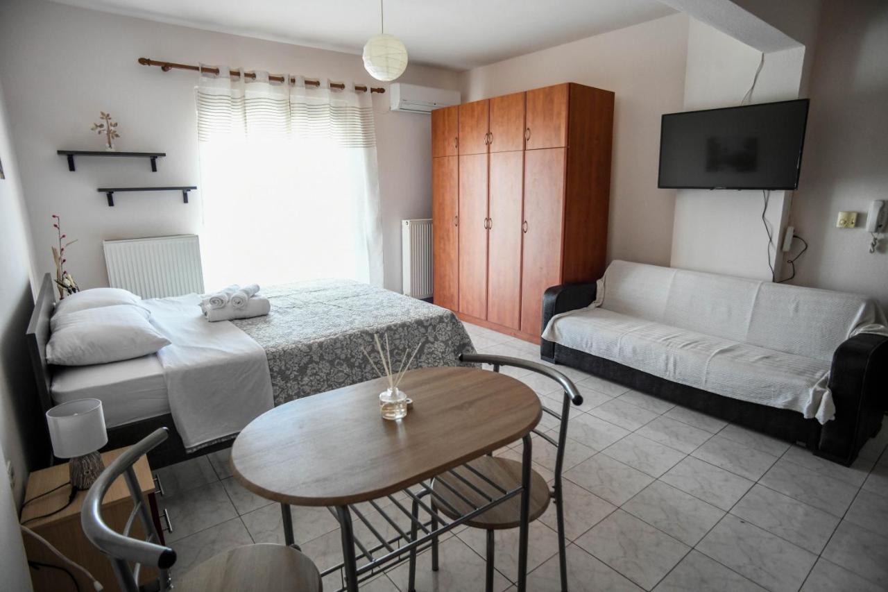 Papi'S Free Parking Apartments 2 - Studio Александроуполис Экстерьер фото