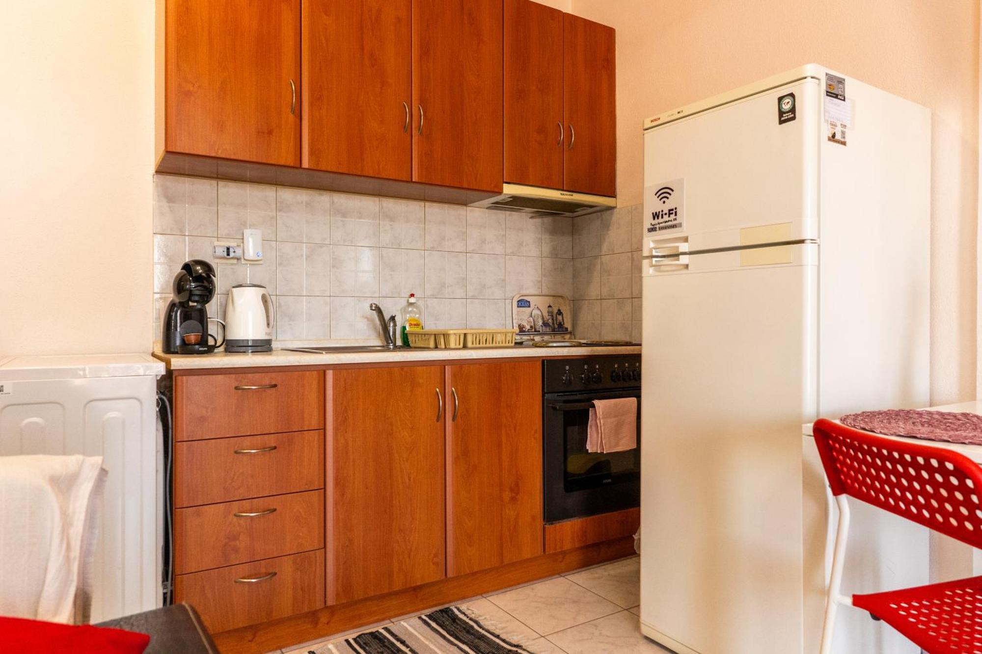 Papi'S Free Parking Apartments 2 - Studio Александроуполис Экстерьер фото